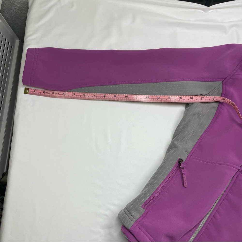 Reebok Softshell Fleece-Lined Jacket – Size L (14/16) - Picture 9 of 9